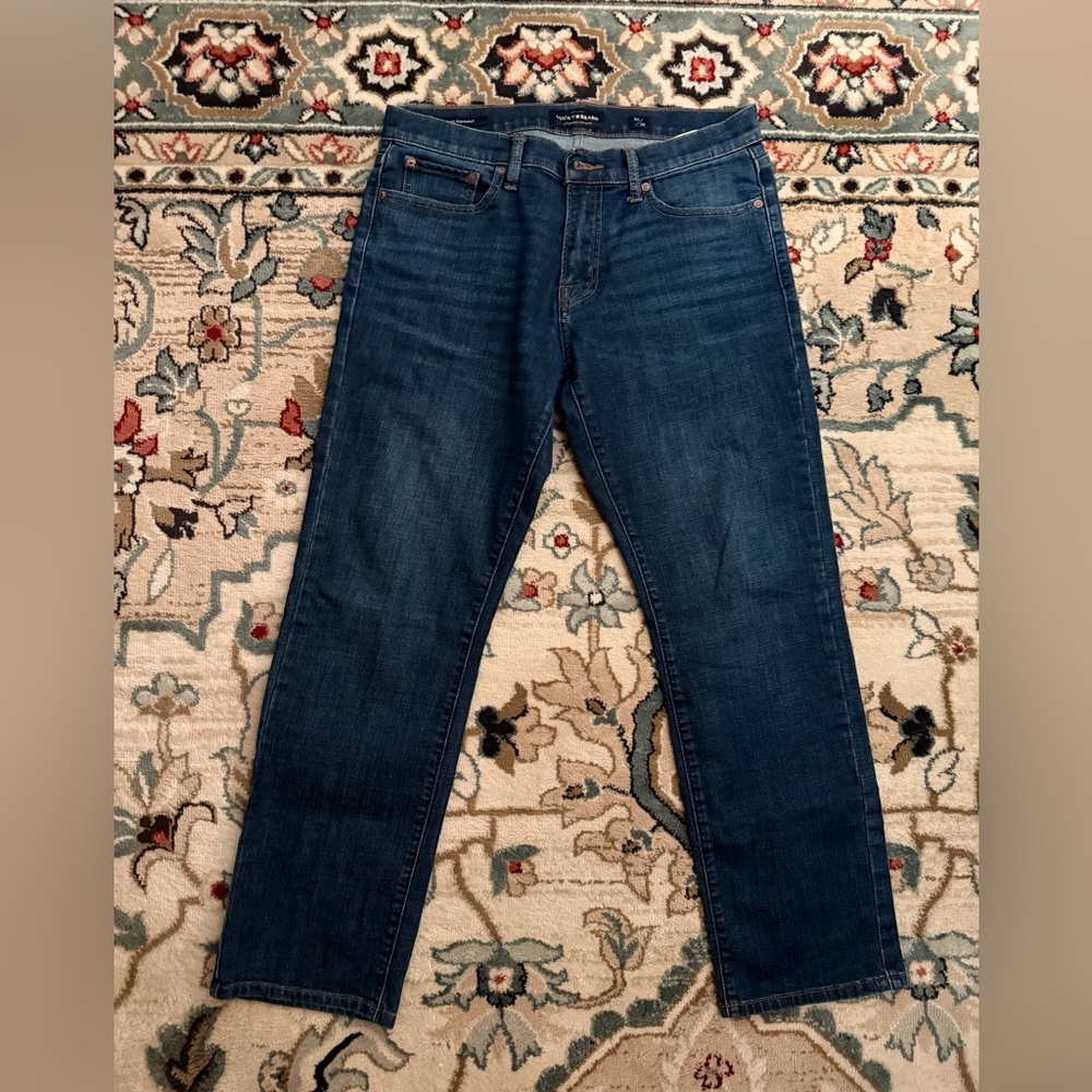 Lucky Brand Men's Dark Blue Straight Jeans